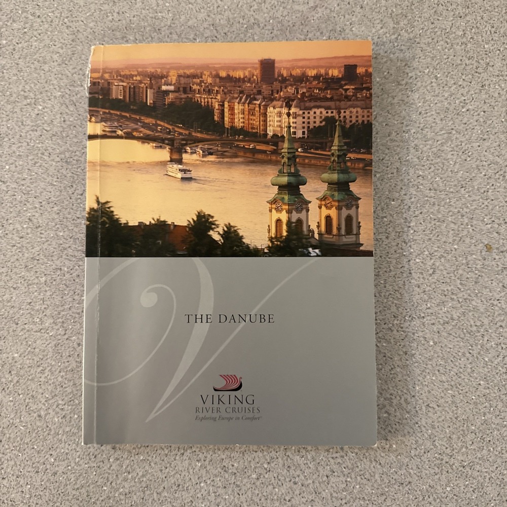 Viking River Cruises Danube River 110pg Illustrated Souvenir Guide Book